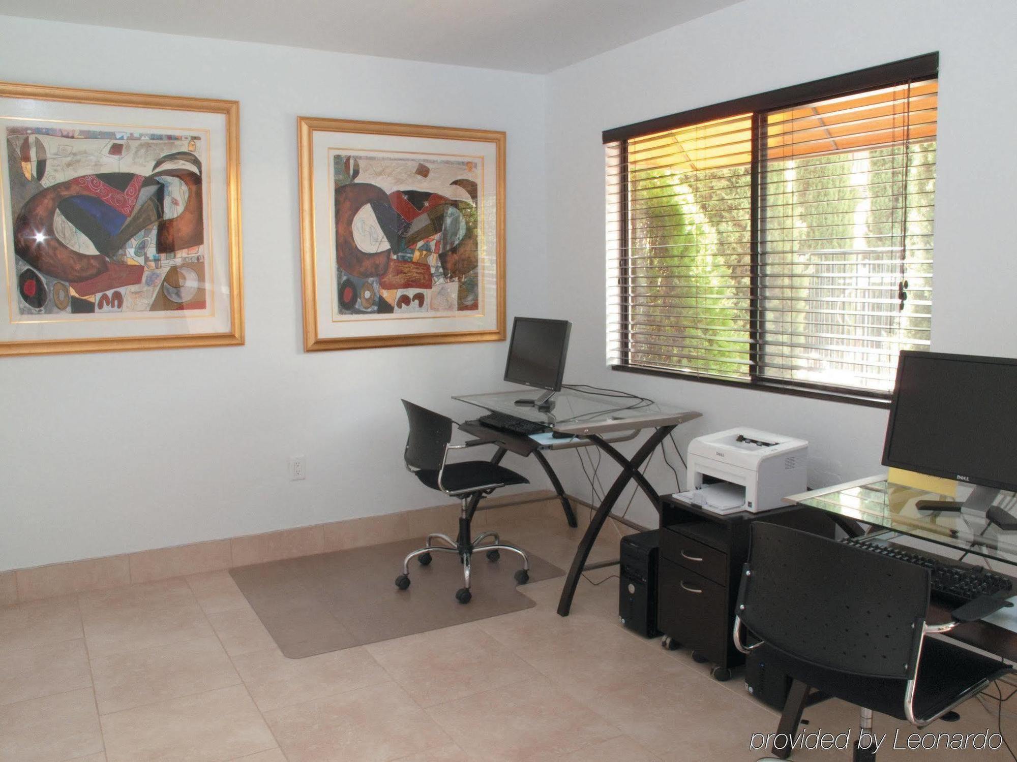 Express - Oak Creek By Ihg Hotel